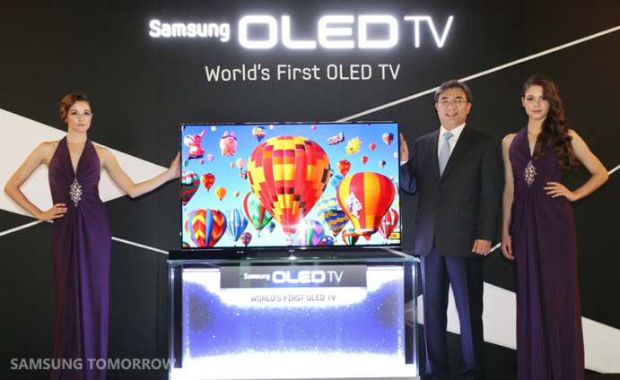 Samsung-Unveils-World%E2%80%99s-1st-55%E2%80%9D-OLED-TV_3.jpg