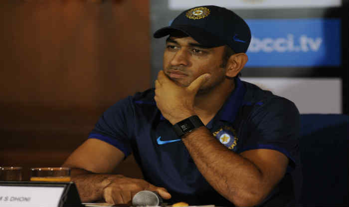 dhoni3.jpg