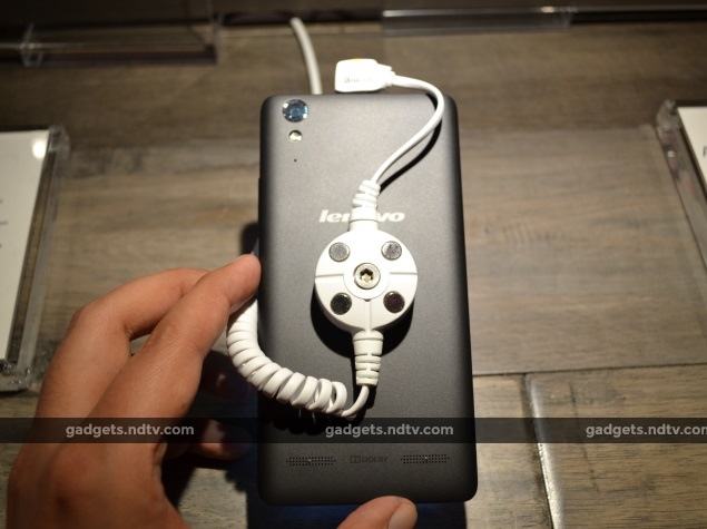 lenovo_a6000_rear_ces_ndtv.jpg
