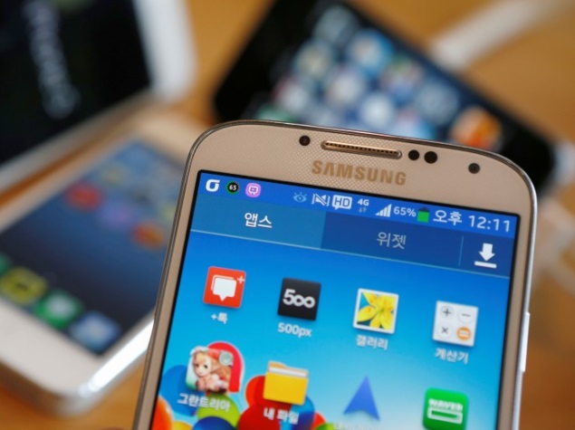 samsung_galaxy_s4_brand_new_reuters.jpg