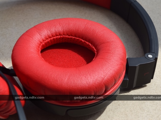 soundmagic_p21_earcup_ndtv.jpg