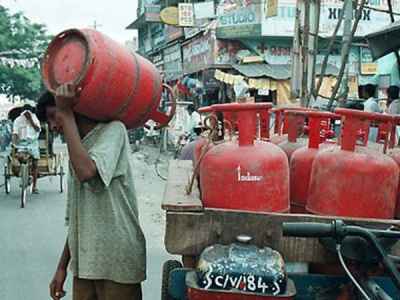 10-1425982955-lpg-cylinders.jpg