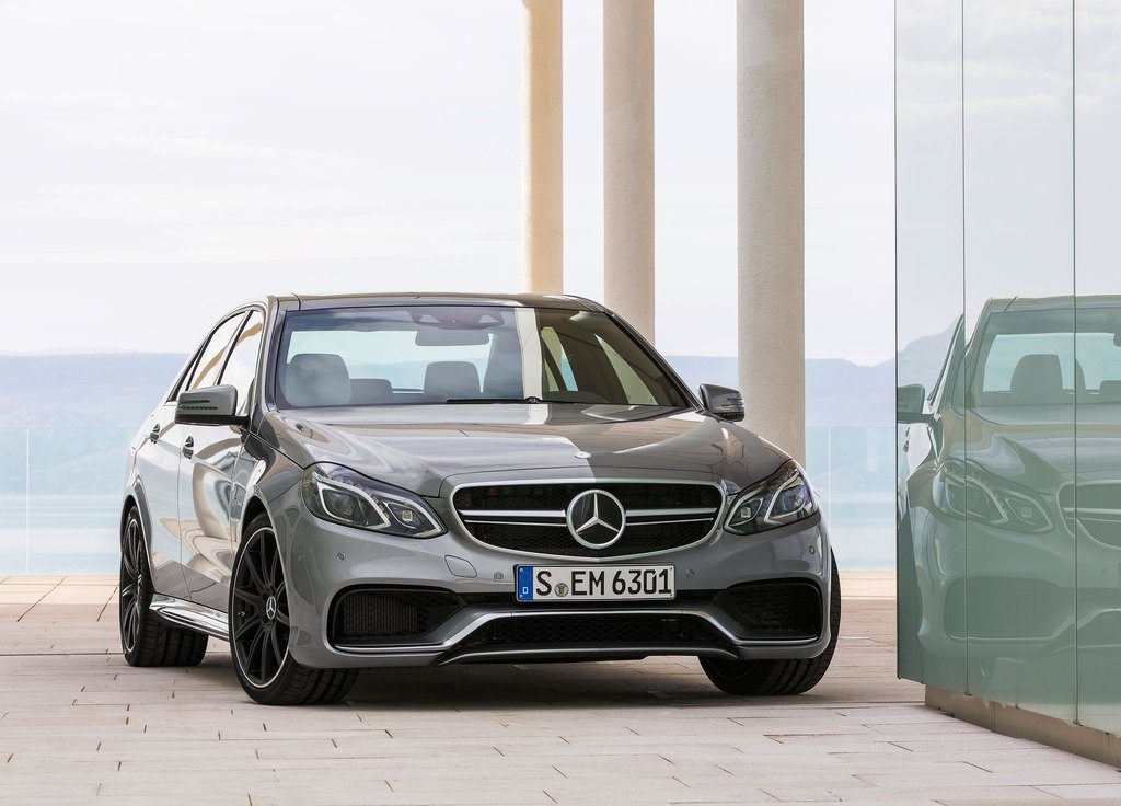 2014-Mercedes-E63-AMG-India-launch-pics-13.jpg