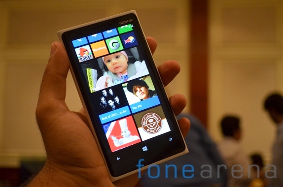 Nokia-Lumia-920-101.jpg